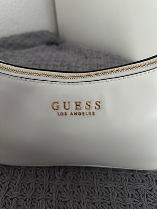 Bolso Elegante Guess Blanco y Dorado - Nuevo