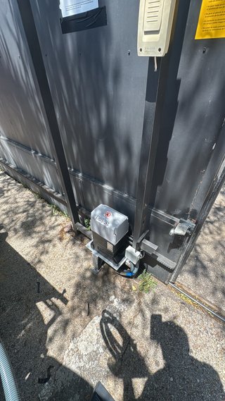 Servicio de reparacion puerta de garaje