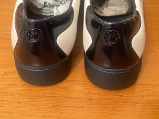 MICHAEL KORS - zapatillas piel y charol 39