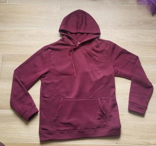 Sudadera granate con capucha en perfecto estado