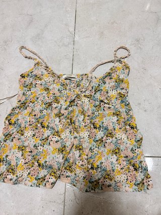 Blusa floral tirantes