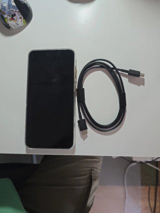 Samsung S23 +