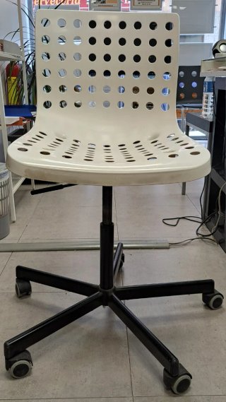 Silla de oficina giratoria