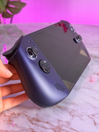 Z1 Extreme 1TB Lenovo Legion Go S