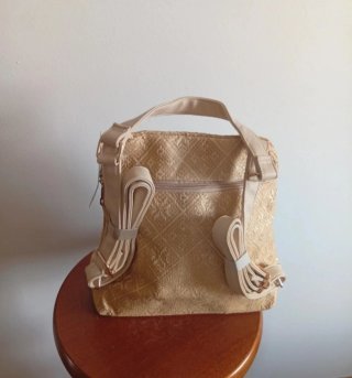 Bolso mochila beige