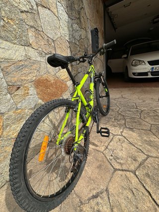 Bicicleta B'TWIN Rockrider Verde