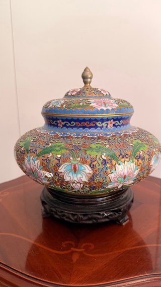 Pareja jarrones chinos cloisonné con peanas