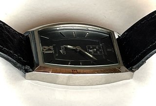 Reloj Lotus Mujer Negro y plateado.
