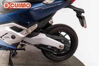 HONDA FORZA 750