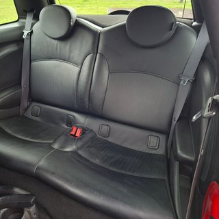 MINI Cooper 2011