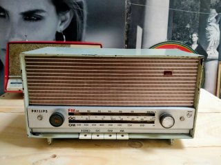 Radio Philips Antigua Baquelita - Funciona 125V