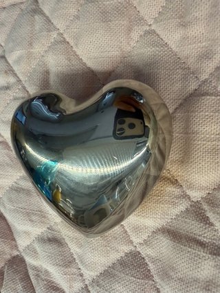 Fermacarte a forma cuore Sonaglio chiama angeli