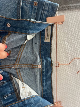 Minifalda Levi's azul talla 27