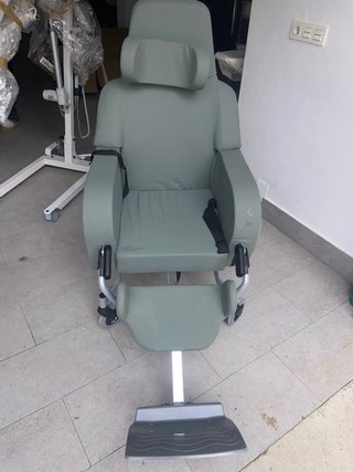 Silla de ruedas nueva