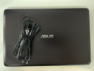 Portátil ASUS F540L