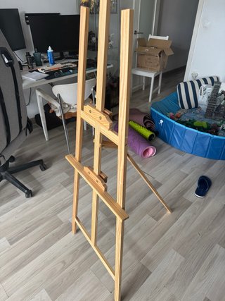 Caballete de madera para pintar
