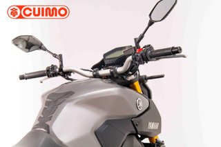 YAMAHA MT 09