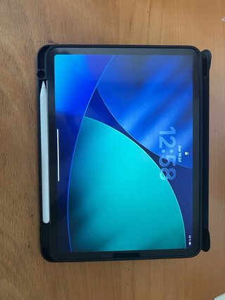 iPad Pro 11 4ª Gen Wi-Fi 256 GB (Negociable)