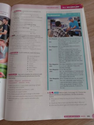 Life Vision Pre-intermediate Student's Book