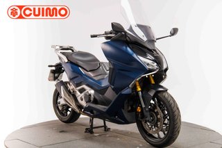 HONDA FORZA 750