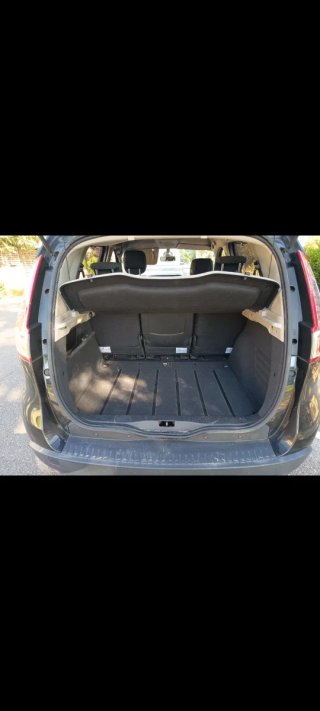 Renault Scenic 2011