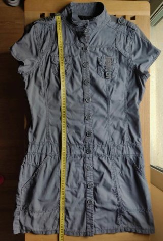Vestido camisero estilo militar