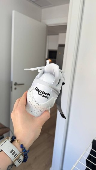 Reebok Pump Court per sollevamento pesi bianche