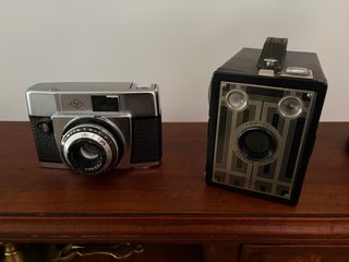 Antiche fotocamere Agfa e Kodak