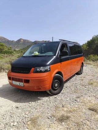 Volkswagen Transporter T5 con extras