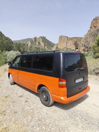 Volkswagen Transporter T5 con extras