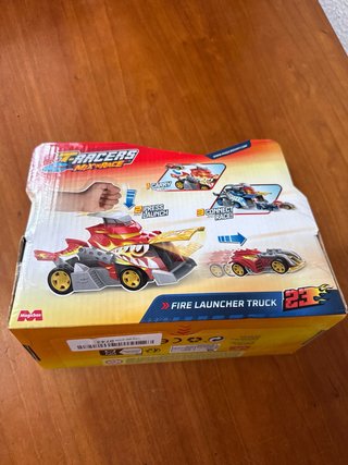 T-Racers Mix'N Race Camión Lanzador de Fuego