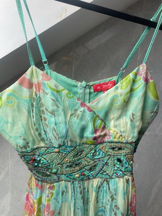Vestido midi estampado verde y multicolor