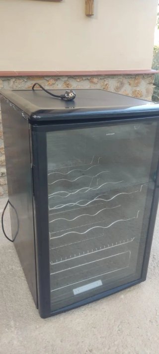 Vinoteca EuroWave