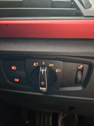 BMW Serie 1 sport motor 2.0 diesel 115cv,año 2012.