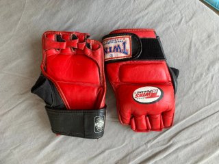 Guantes de Boxeo Twins Special Talla M/L