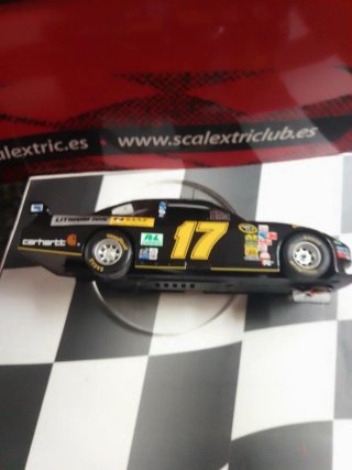 Coche Scalextric 17 Negro/Ama no negociable