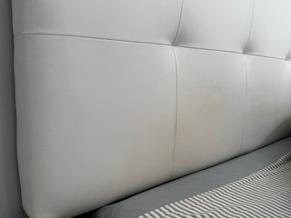 Cabecero de cama tapizado