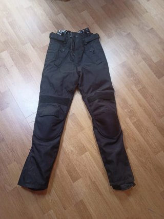 Chaqueta y 2 pantalones moto Talla L