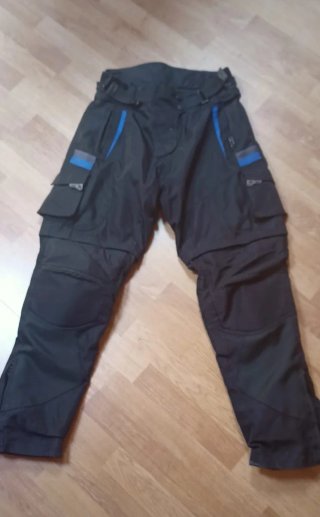 Chaqueta y 2 pantalones moto Talla L