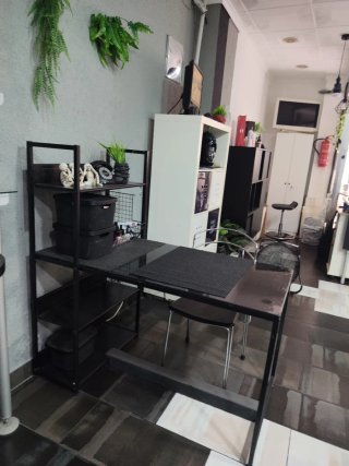 Escritorio o mesa de manicura negra