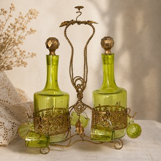 Licorera Modernista con 2 Bottiglie e 7 Bicchieri