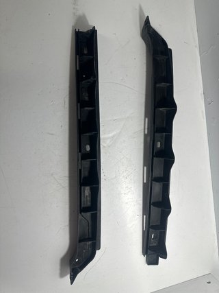 GUIA PARAGOLPES TRASERO SKODA OCTAVIA BERLINA (1Z3) ELEGANCE 2.0 TDI