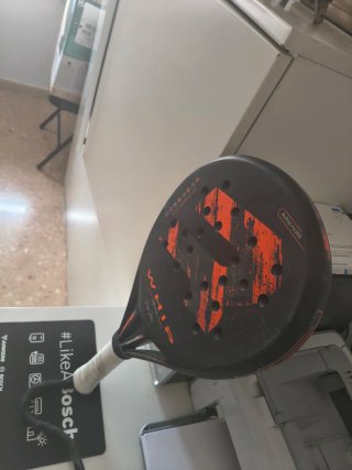 Pala Royal Padel Whip perfecta