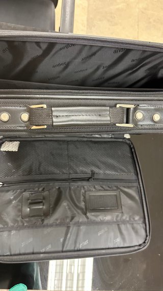 Maletín ejecutivo Antler para portátil