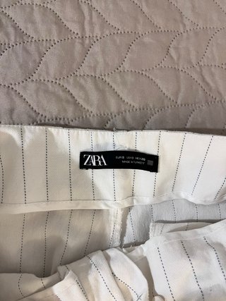 Pantalones ZARA blancos rayas