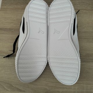 Zapatillas Puma Mujer Negras Blancas Nuevas