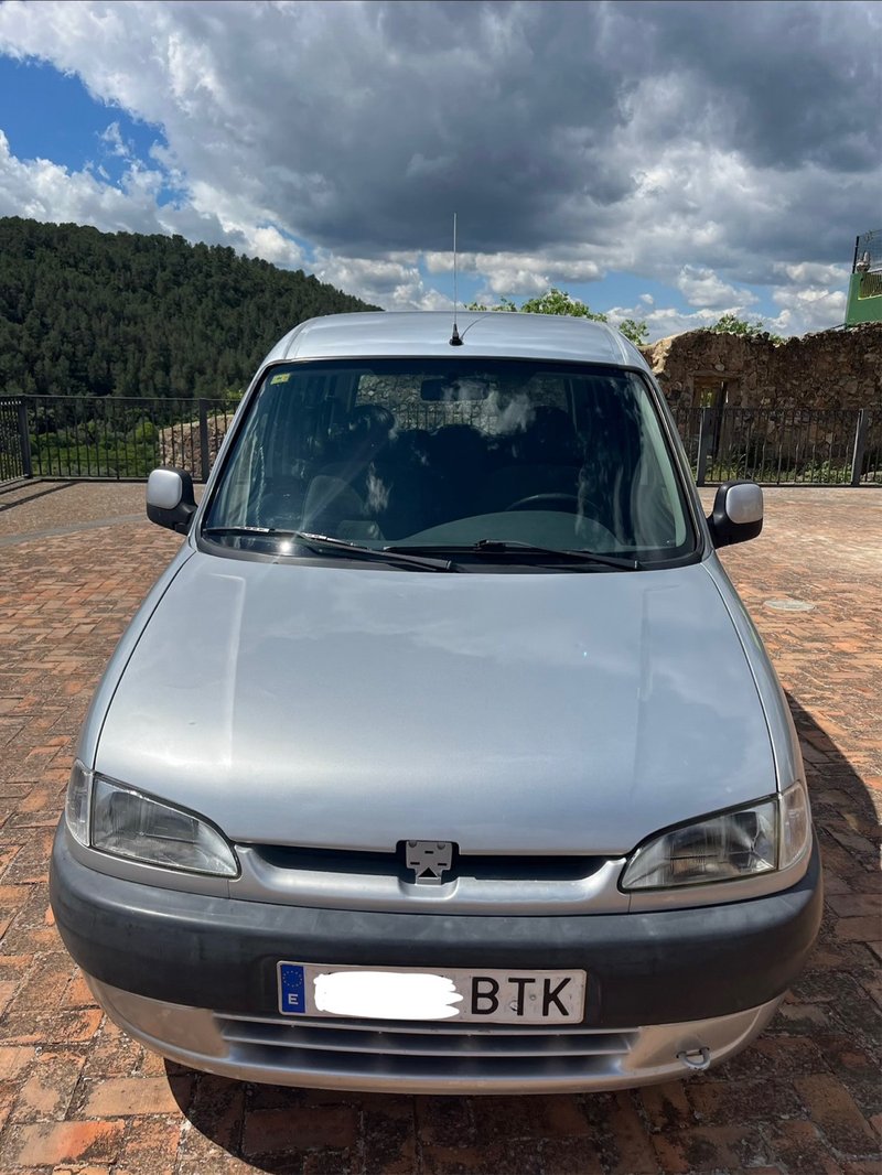 Peugeot Partner 2002 - foto 1
