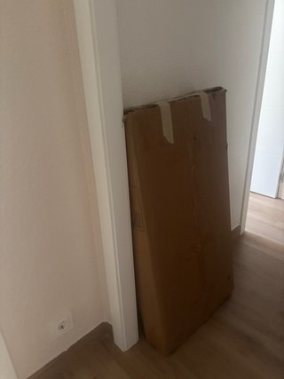 Mesa de comedor,madera. nueva a estrenar