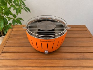 LotusGrill S arancione - Barbecue portatile senza fumo