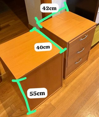 Cajoneras de madera y plástico